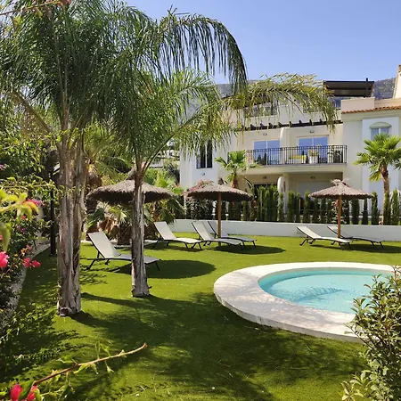 Panorama Penthouse Luxe - Swimmingpool -